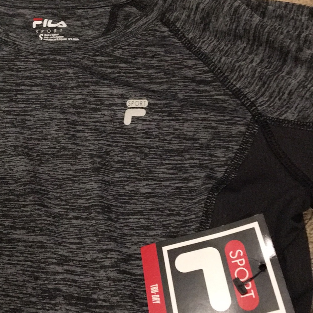 Workout Top & Crops - Picture 4 of 8